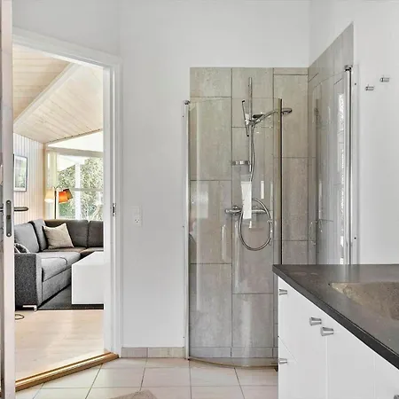 Lf10210-thyholm-skovstien-10 *